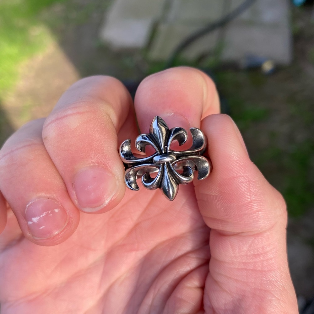 SILVER FLORAL CHROME HEARTS STYLE RING (Read Description)